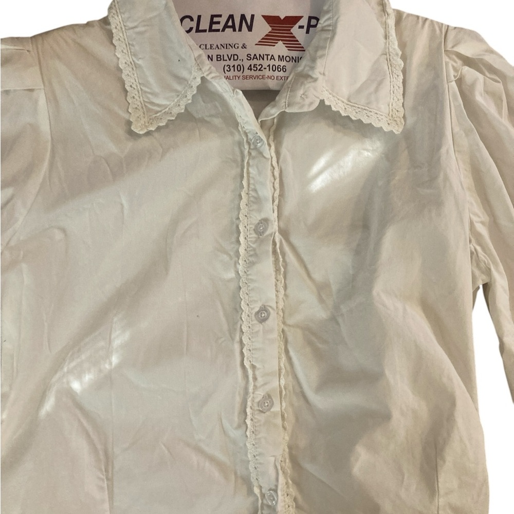 Dazy White Victorian-Style Button-Up Top- Size L-… - image 4